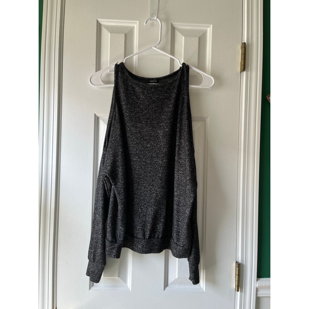 Rue 21 Grey Off-Shoulder Long Sleeve Top Small